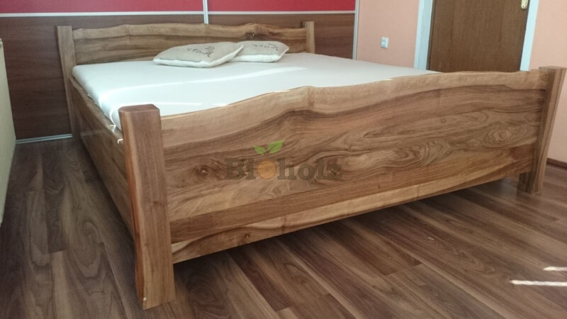 Nussholz Bett – Bild 4