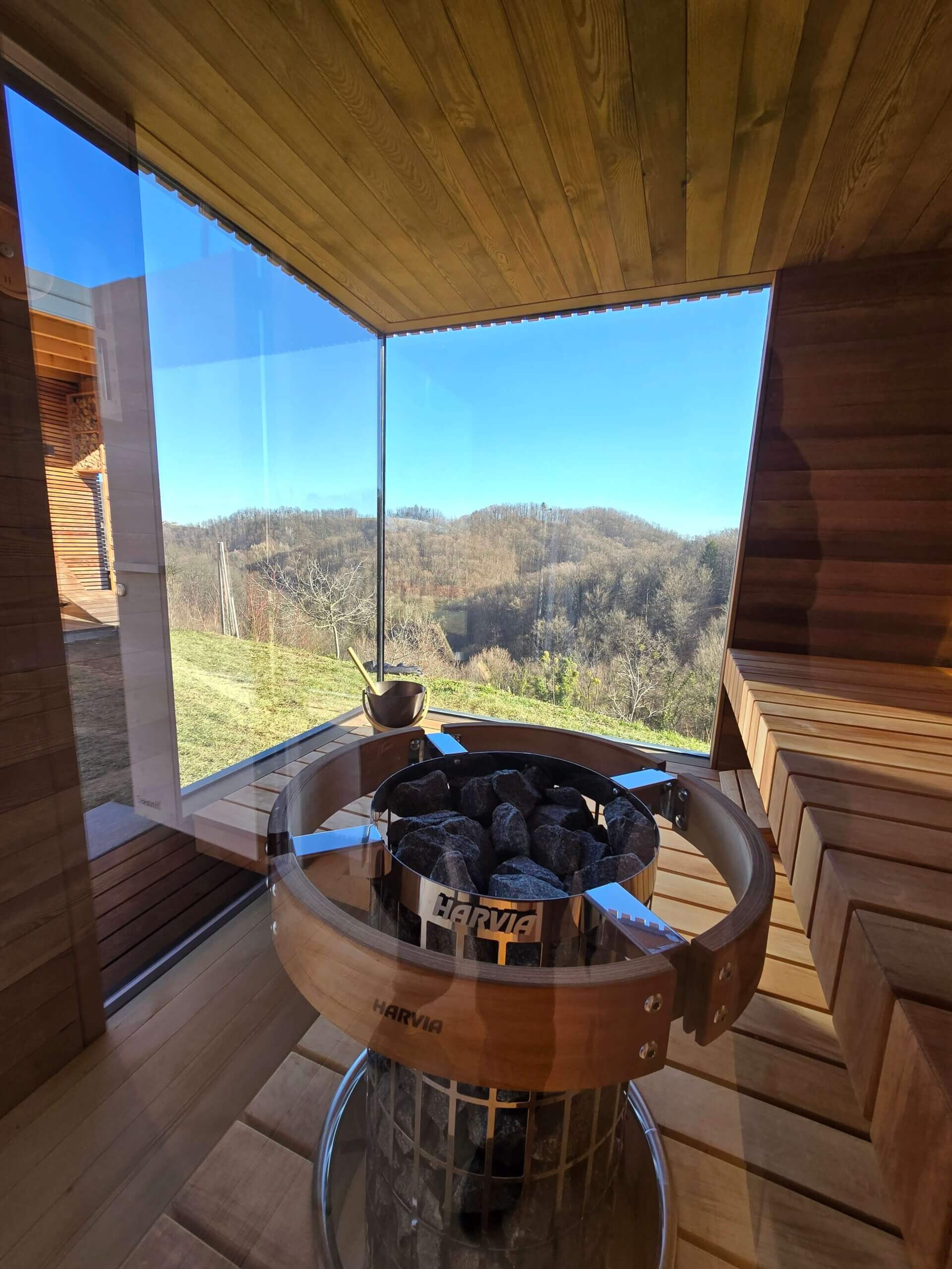 Linassi Premium Sauna aus der Gartenvillas Linassi Kollektion – Bild 8