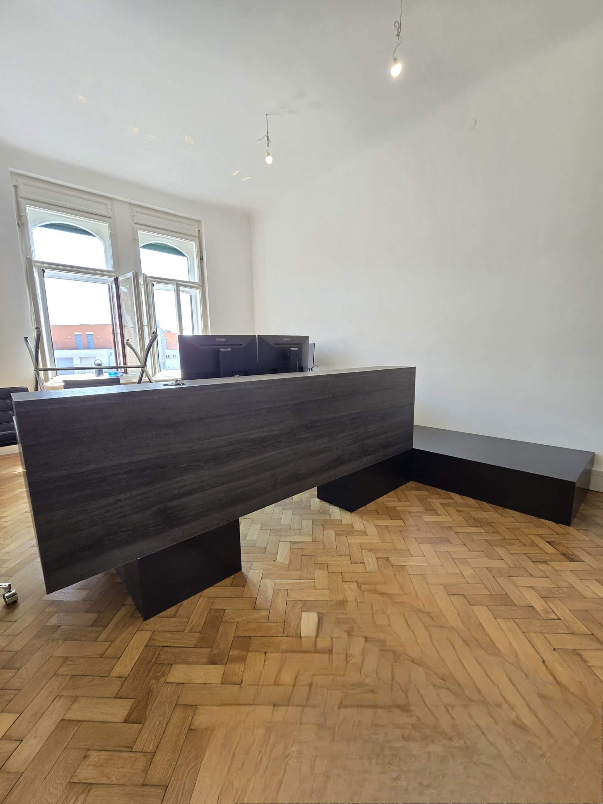 Wenn Details Vertrauen schaffen - Novak Büromöbel – Bild 2