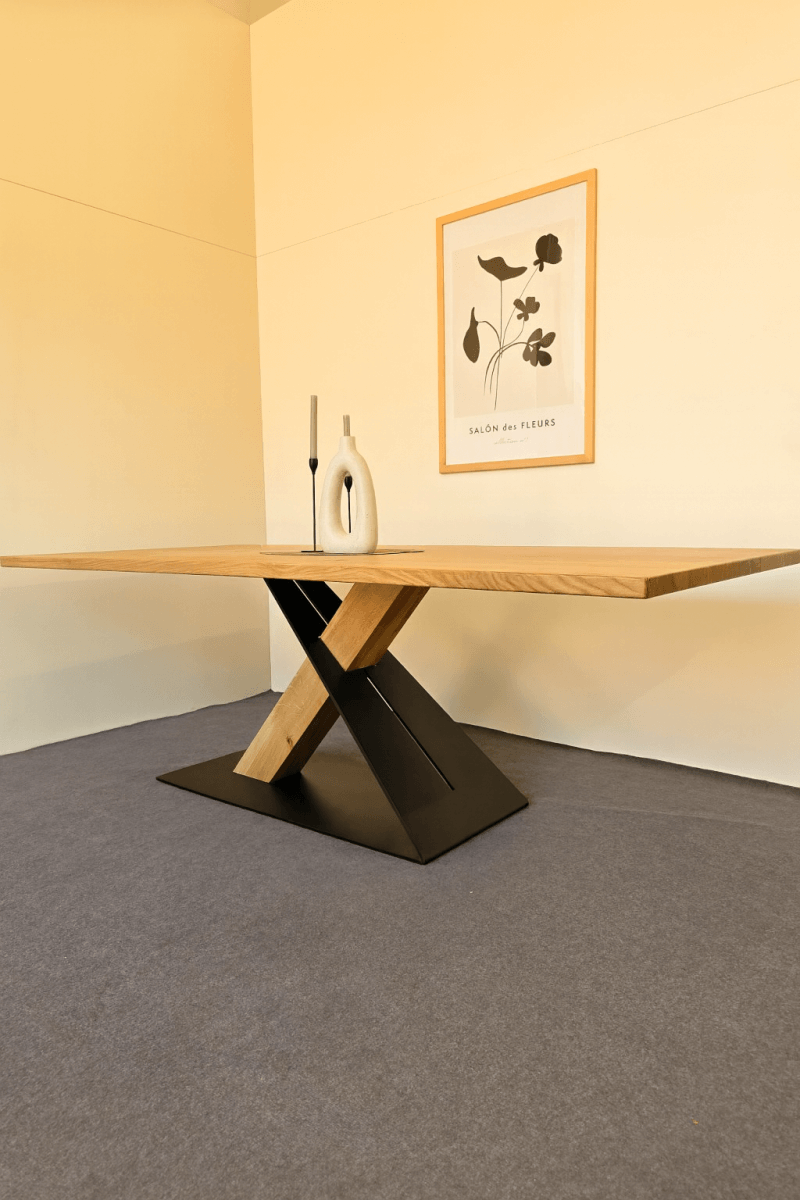 Einzigartiger massiver Eichentisch – 220 × 100 cm